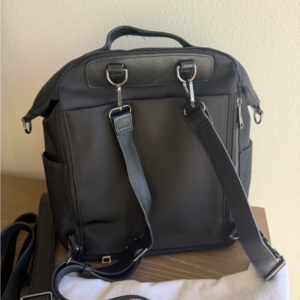 Mina Baie Stevie Midi Nylon Backpack - Picture 2 of 12